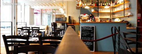 Annonce - Fond de commerce de Restaurant / Bar à Vin 246m² Lyon 1